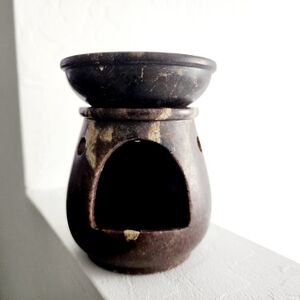 The Body Shop soap stone oil burner